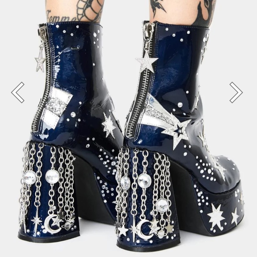 RARE Current Mood Stardust Ascendence Platform
Boots